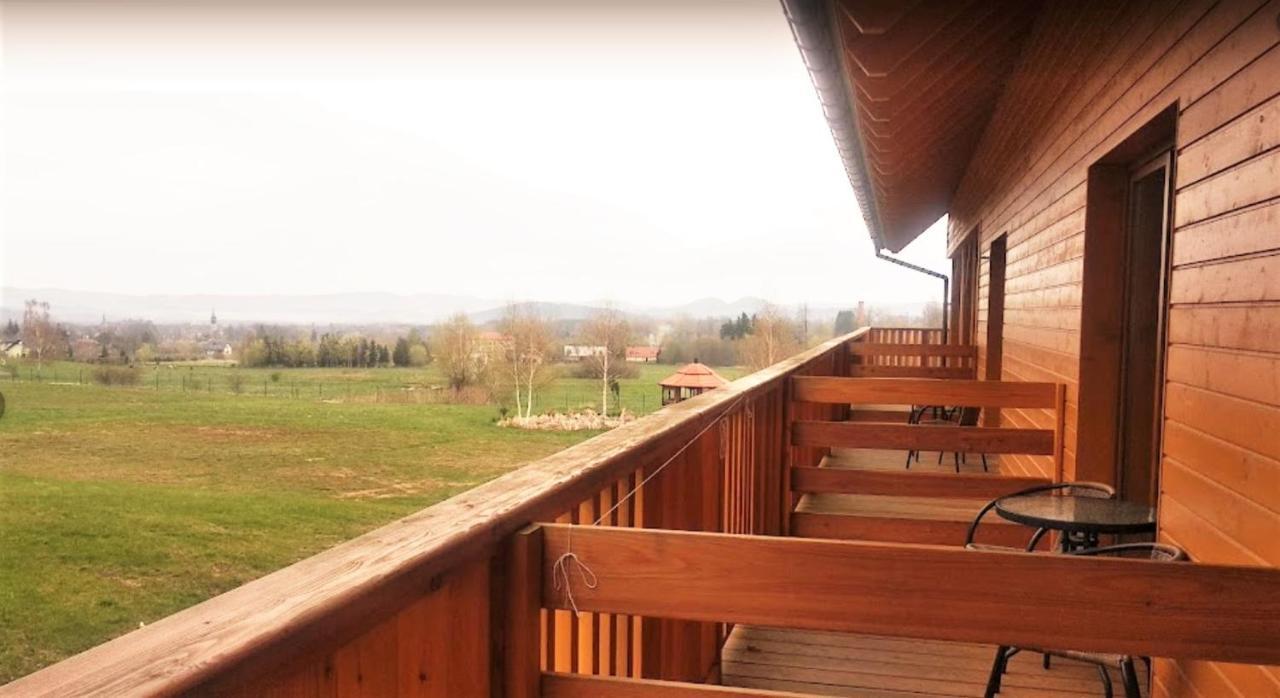 B&B Dom Z Bali Miłków 외부 사진